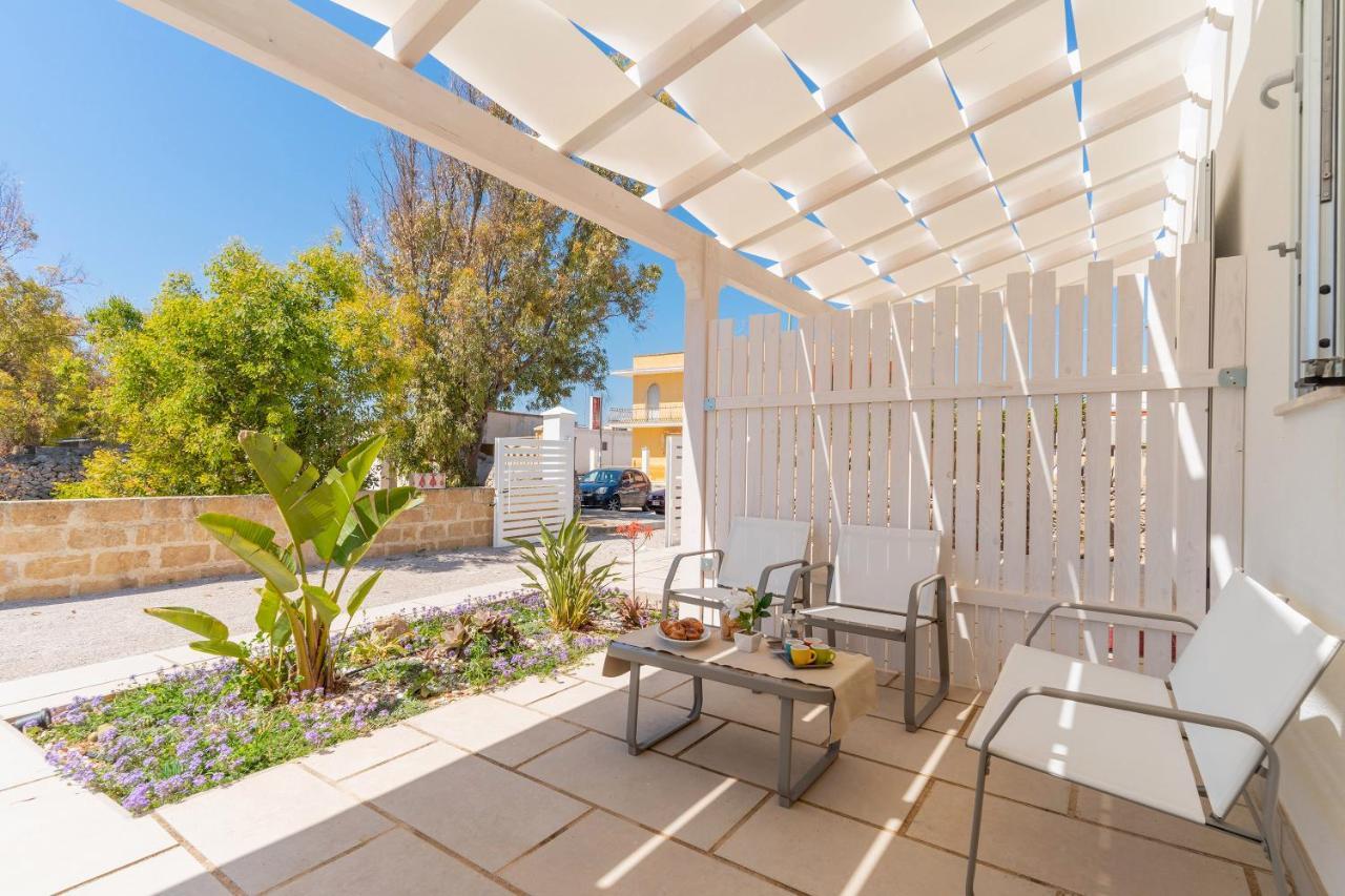 Residence Jolly Mare Torre Lapillo Exterior photo